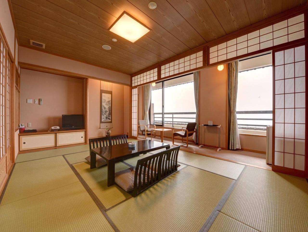 Watatsumino Yado Hotel Awaji Buitenkant foto